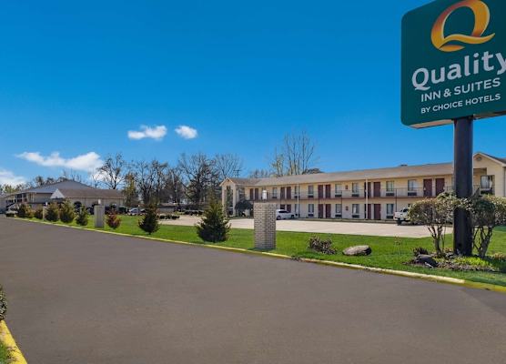 Quality Inn & Suites West Helena 1