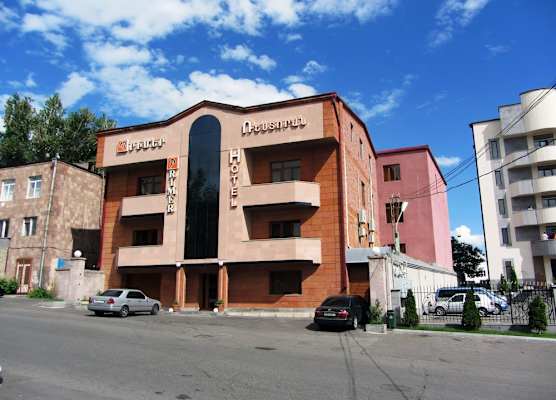 Primer Hotel 1