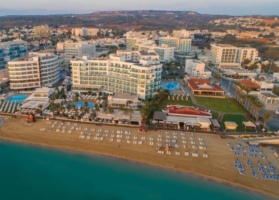 Vrissaki Beach Hotel 1