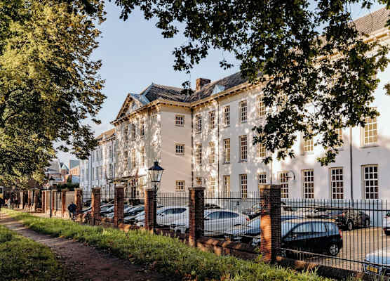 Grand Hotel Karel V 1
