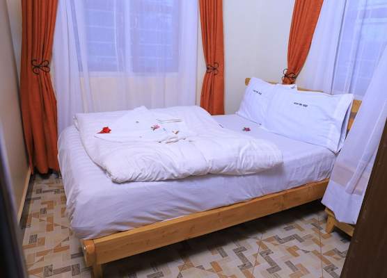 Hakyiri B&B 1