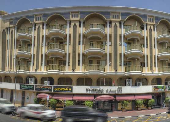 Hyde Park Hotel 1