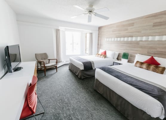 Elk + Avenue Hotel 1