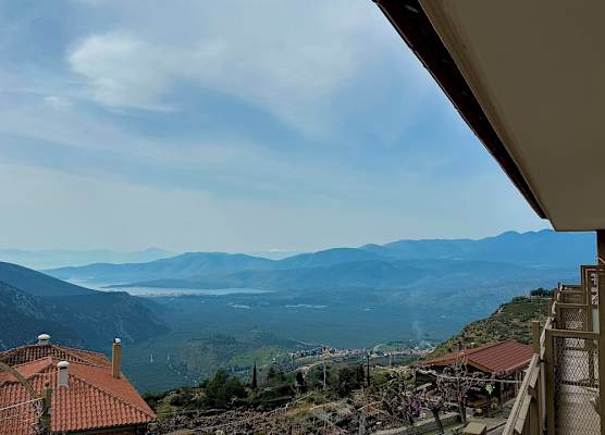 Nidimos Hotel 1
