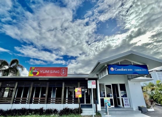 Comfort Inn Cairns City 1