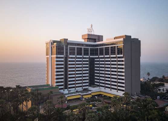 Taj Lands End 1
