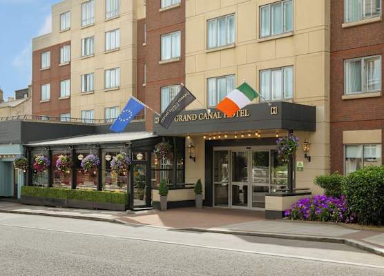 Grand Canal Hotel 1