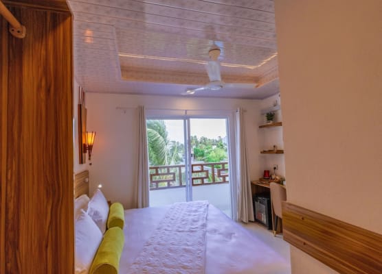 Batuta Maldives Fourson 1