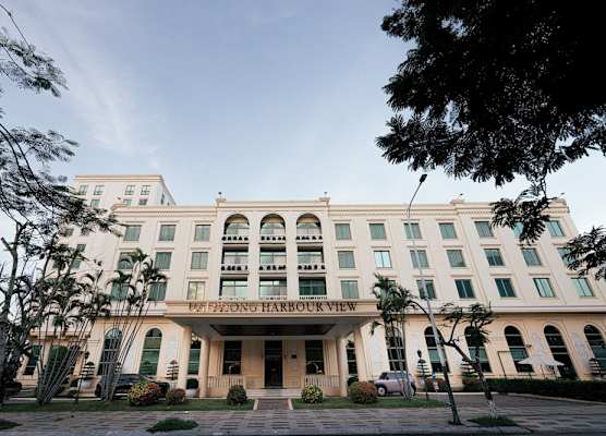 Hai Phong Harbour View Hotel 1