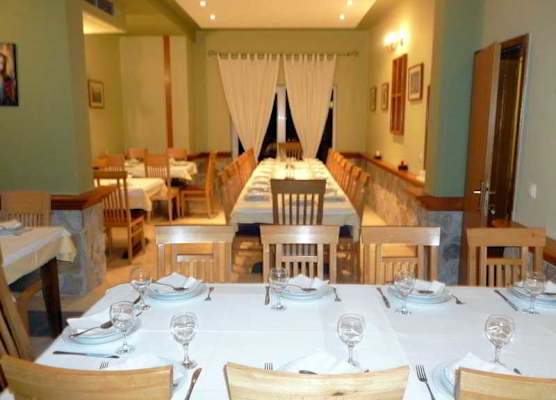 Hotel Dina 1