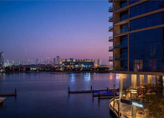 Hilton Dubai Creek Hotel & Residences 1