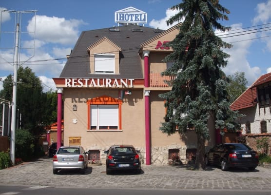 Attila Hotel Budapest 1