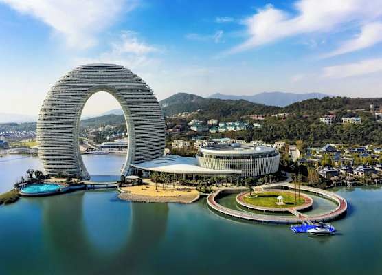Sheraton Huzhou Taihu Lake Hot Spring Resort & Spa 1