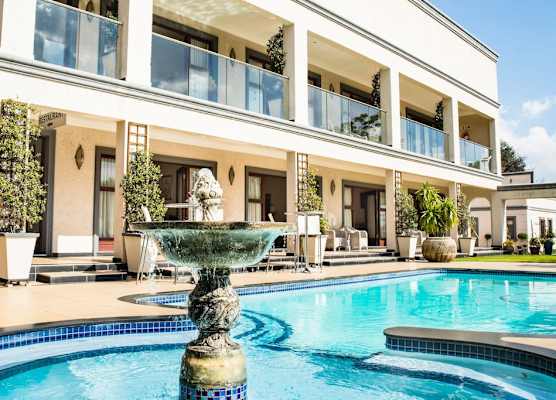 Inn and Out Plus Craighall 1