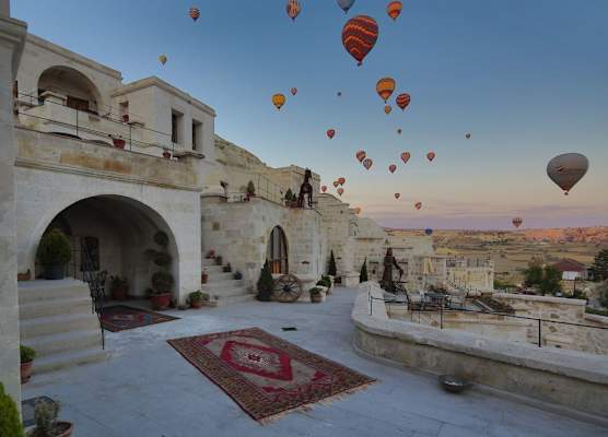 Phocas Cave Suites 1