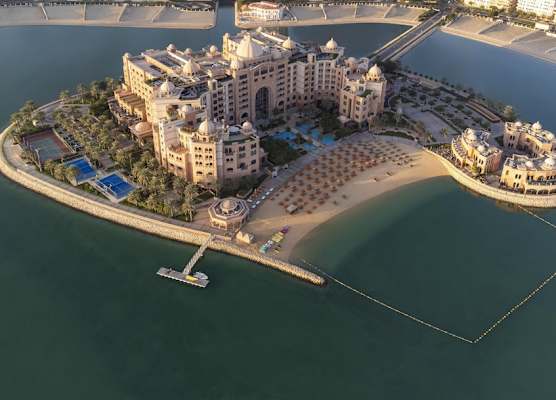 Marsa Malaz Kempinski, The Pearl 1