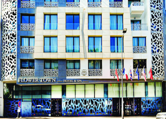 Flower Town Hotel & Spa 1
