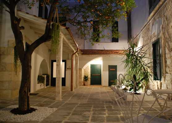 Palazzo Bianchi - Trani 1