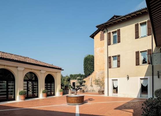 Borgo Santa Giulia 1