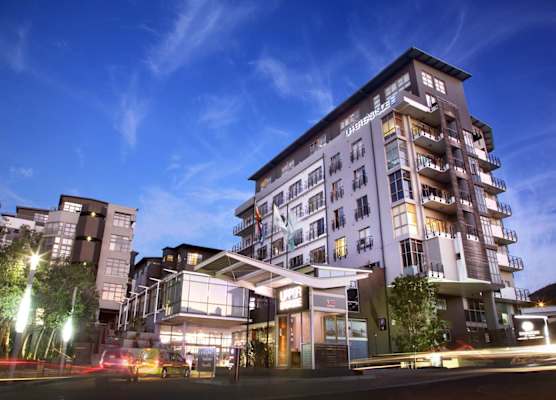 DoubleTree by Hilton Cape Town Upper Eastside 1