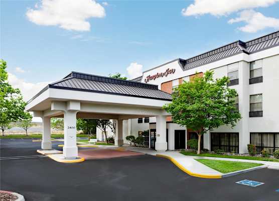 Hampton Inn Tracy 1