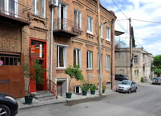 Hotel Corner 1