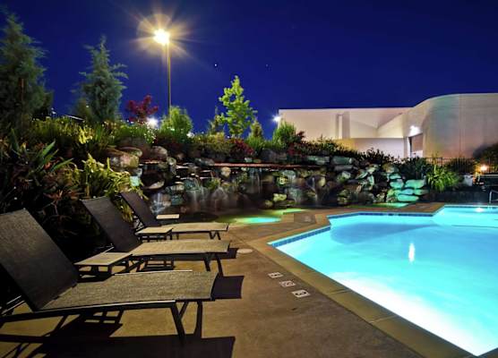 DoubleTree by Hilton Pleasanton at the Club 1