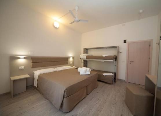 Hotel Lux 1