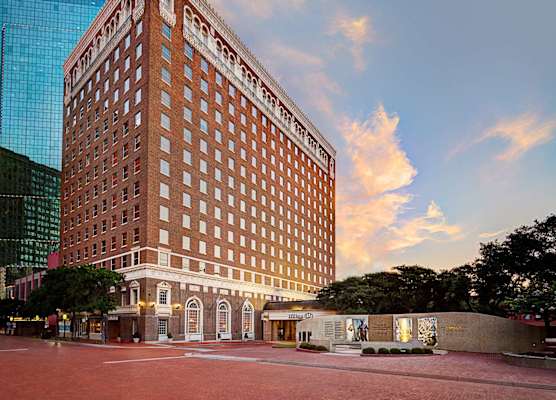 Hilton Fort Worth 1