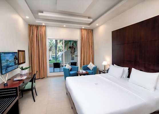 Metropolitan Al Mafraq Hotel 1