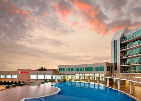 Ramada by Wyndham Baku 1