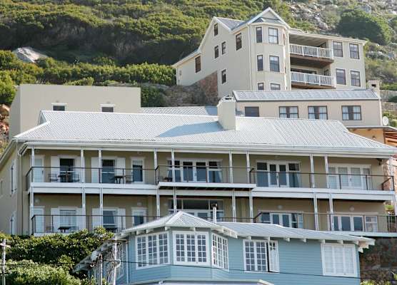 Moonglow Guesthouse 1