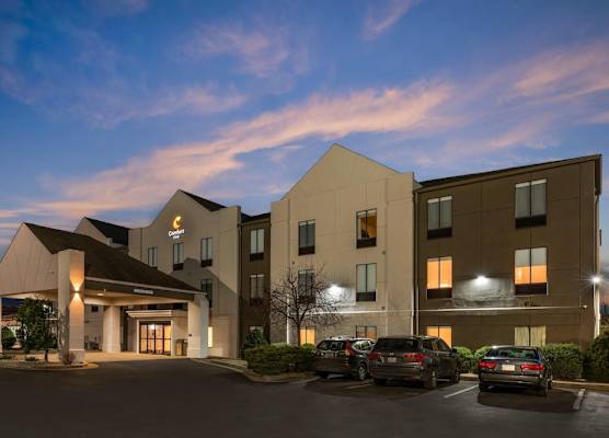 Comfort Inn Sullivan 1