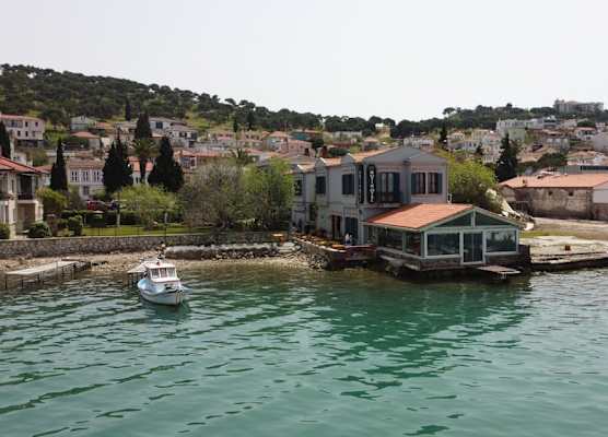 Ferahi Evler Ayvalık 1