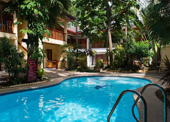 Alona Vida Beach Resort 1