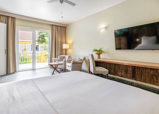 Bayside Boutique Hotel - Blue Bay Golf & Beach Resort 1