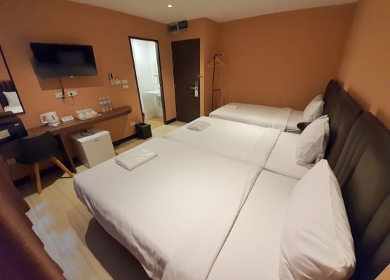 Let's Zzz Bangkok 1
