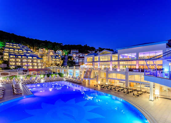 Orka Sunlife Resort Hotel and Aquapark 1