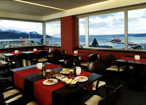 MIL810 Ushuaia Hotel 1