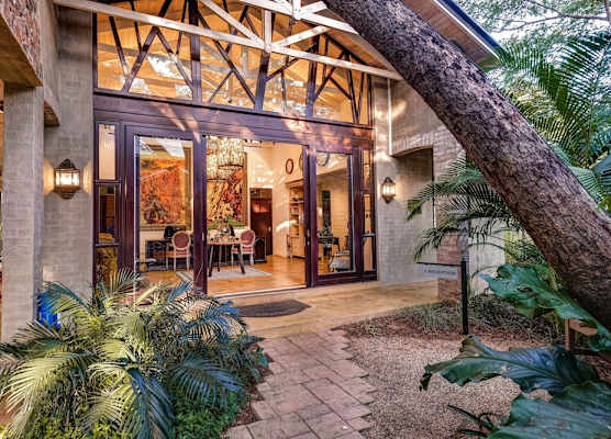 Mbano Manor Hotel Victoria Falls 1