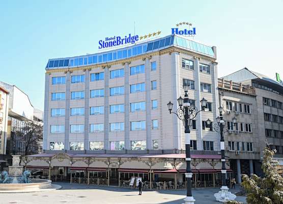 Stone Bridge Hotel 1