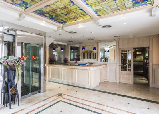 Hotel Azofra 1