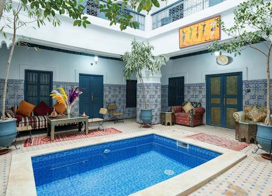 Riad Azalia 1