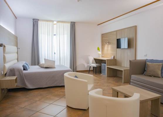 Pegasus Hotel 1