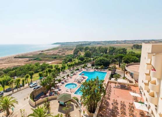 Paradise Beach Resort 1