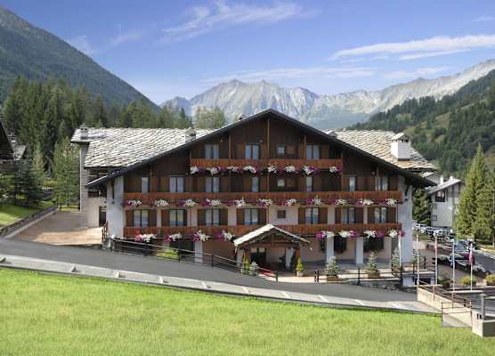 Hotel De Champoluc 1
