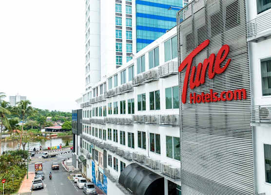 Tune Hotel - Waterfront Kuching 1
