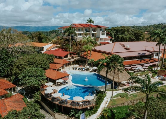 Parador Nature Resort and Spa 1