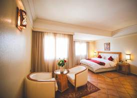 Hotel Menzeh Dalia 4