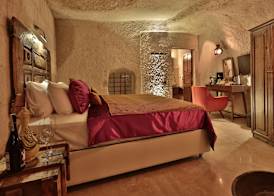 The Owl Cave Hotel 3